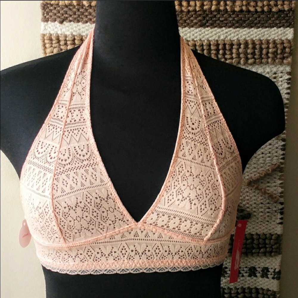 NWT Xhilaration Light Pink Unlined Lace Halter Bra